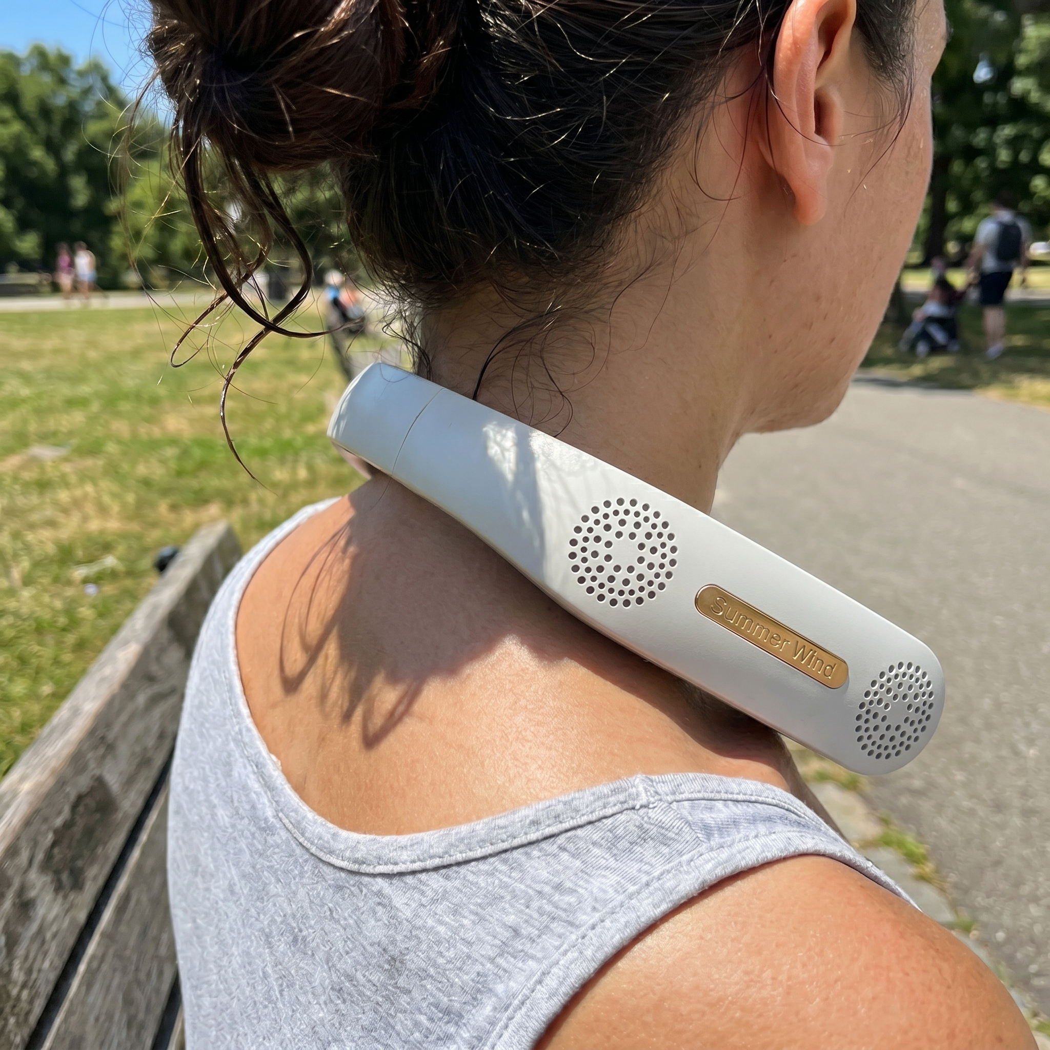 AerisFold™ – Ventilador de Cuello Sin Aspas | Portátil y Silencioso